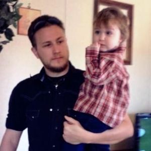 Meet your Posher, Derek